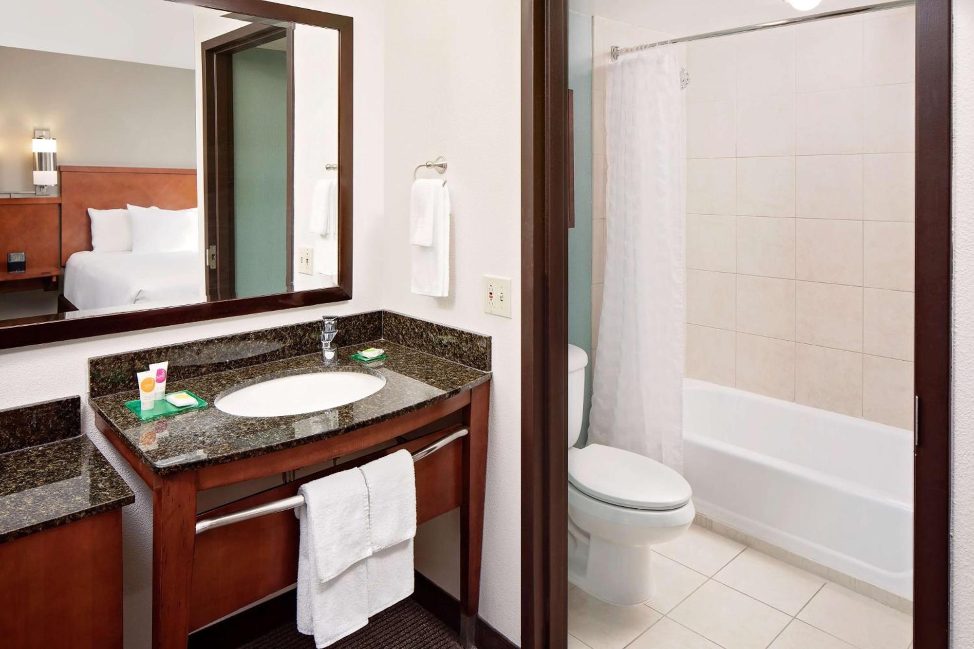 Hyatt Place Ontario/Rancho Cucamonga Eksteriør billede