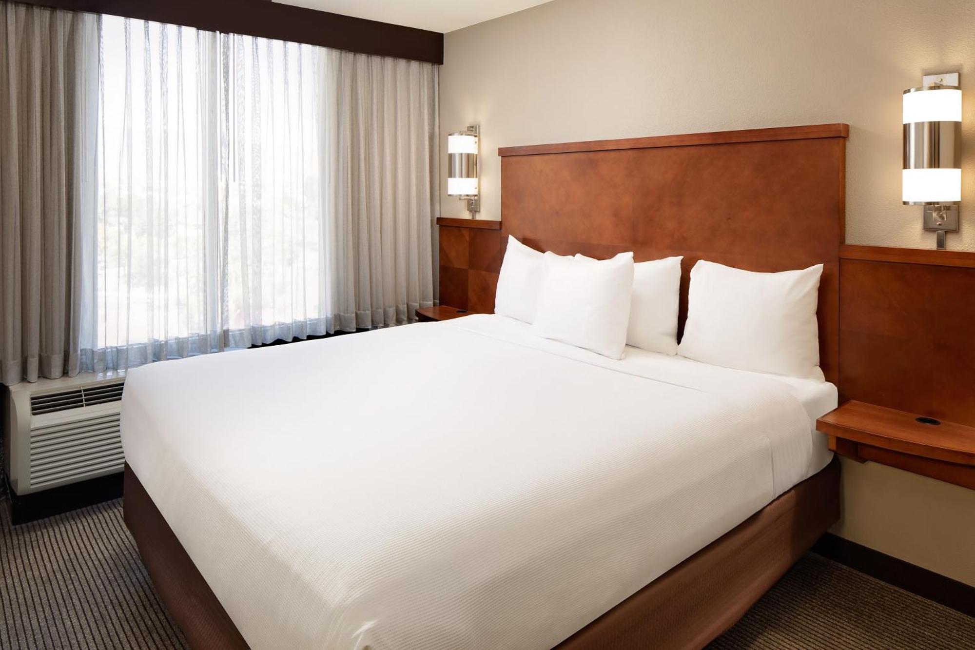 Hyatt Place Ontario/Rancho Cucamonga Værelse billede