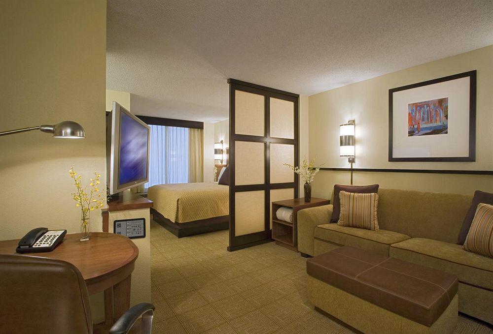 Hyatt Place Ontario/Rancho Cucamonga Værelse billede